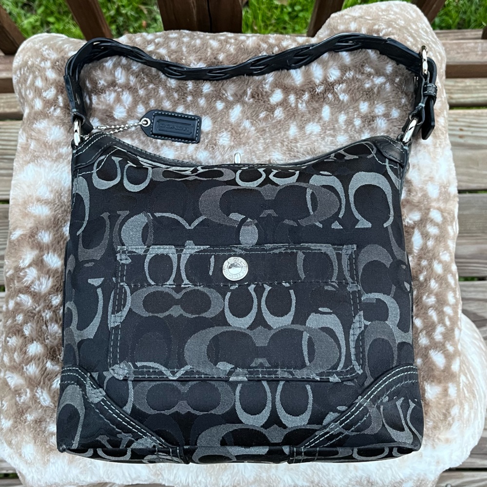 COACH Chelsea Optic Signature Hobo Bag, No. 10990 - Picture 11 of 12